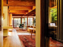 2-sliding-doors-207