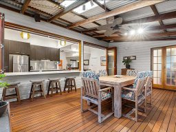 bifold-windows-79